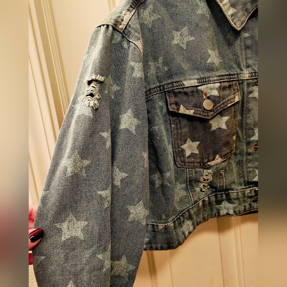 POL Stars Denim Button Distressed Crop Denim Jacket. - Picture 6 of 13
